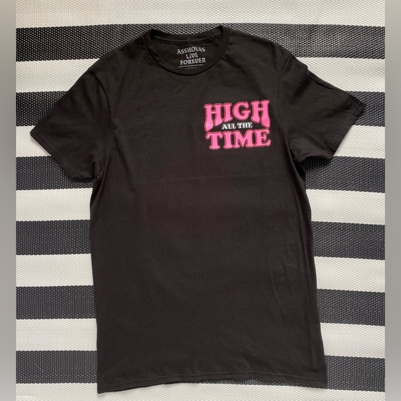New Linda Finegold A**holes Live Forever High All The Time Art Tshirt - Picture 2 of 2